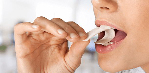 double chin_Gum Chewing